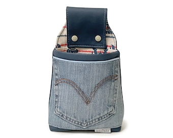 Belt bag "Wallaby" upcycled jeans space for wallet keys work material waiter bag