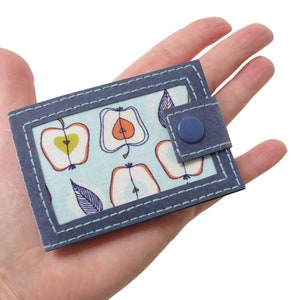 Micronnaie Birnen und Äpfel Mini Portemonnaie aus Papierleder Bild 1