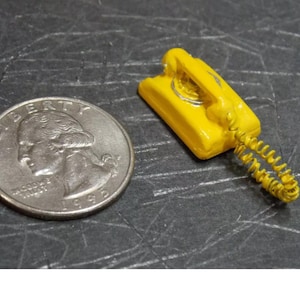 Puppenhaus Miniatur Old Fashion Telefon Wandtelefon 1:12 Z777 Dollys Gallery