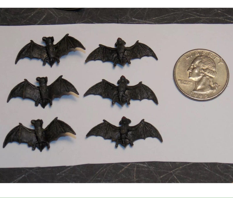 Dollhouse Miniature Halloween Bats 6 Detailed 112 in Scale Etsy