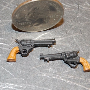 Miniature Cast Metal Hand-Painted Western Six Gun Pistol DOLLHOUSE 1:12 