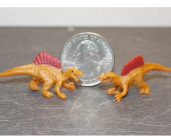 Dollhouse Miniature Toys Pet Dinosaurs Animals 148 1:12 3/4 inch tall B108 B109