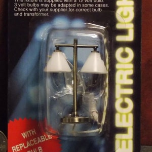 Dollhouse Miniature Electric Light Modern Table Lamp 1:12 one inch scale C143