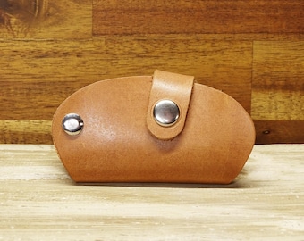 Leather Keychain Key Case Saddle Box OX Caramel Personalizable Handmade in Germany Vickys World