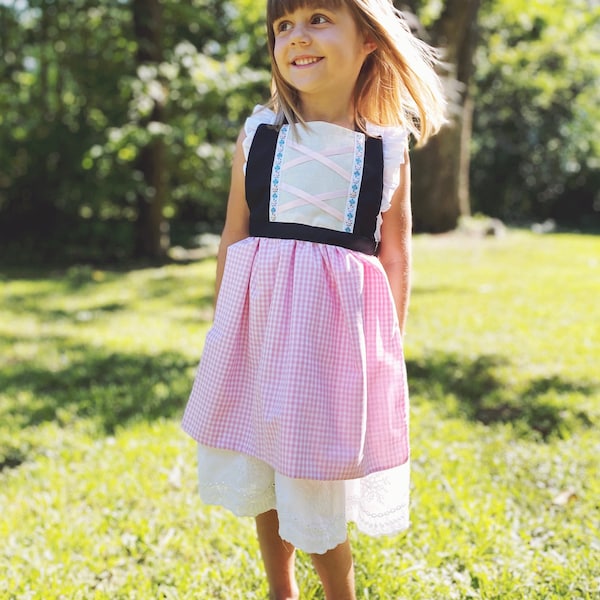 Oktoberfest Bavarian Dirndl Apron. Pink.  Toddler / girl costume.