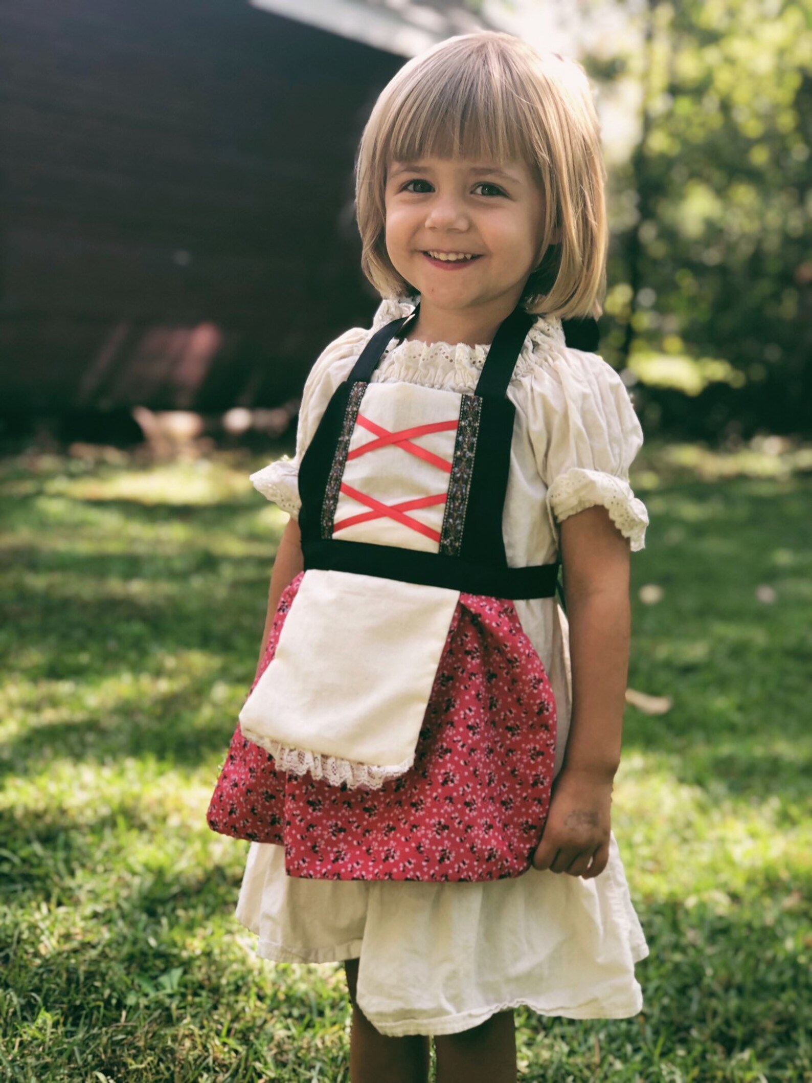 Oktoberfest Bavarian Dirndl Apron. Toddler / Girl Costume. Red Etsy