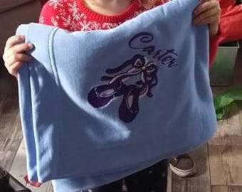 Custom Embroidered Fleece Blanket, Personalized Gift (50x60)