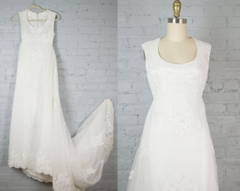 Boho simple wedding dress | Lace and chiffon wedding dress with train | Empire waist gown with underslip | Small xsmall