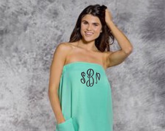 Monogrammed College Bath Wrap - Waffle