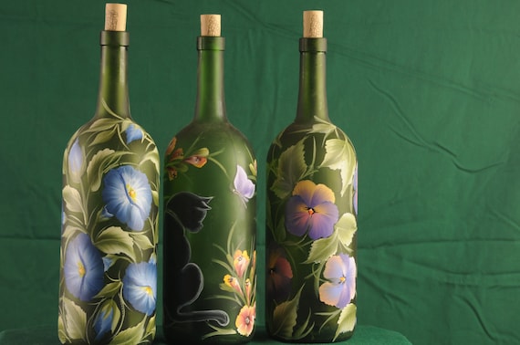 Colored Wine Glasses Are Making a Comeback– PureWow