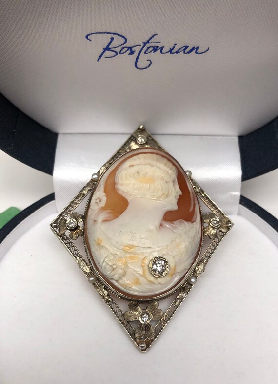 Antique, Art Deco Cameo PendantBrooch Combination Gem
