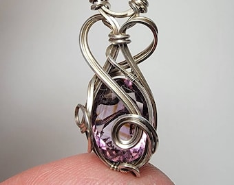 Faceted Amethyst 'Tyet' Wire Wrap Mini Pendant 925 Sterling Silver