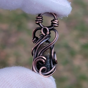 Raw Sapphire Necklace - Corundum - 'Tyet' - Wire Wrap Pendant - Jewelry