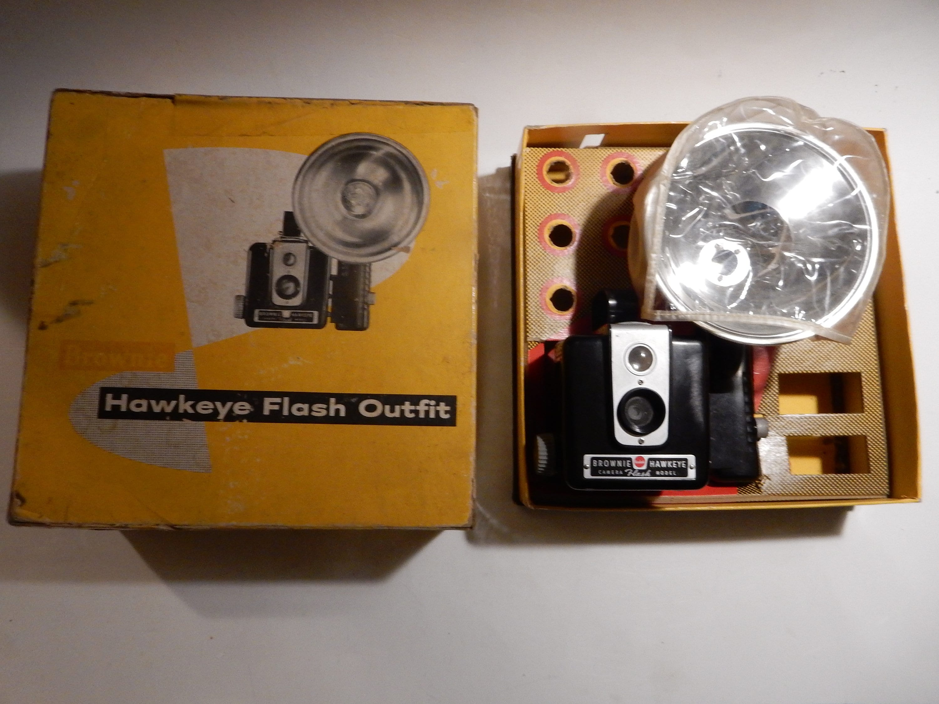 Hawkeye Brownie Camera - Etsy