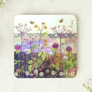 Posavasos con diseño de prado floral, posavasos con diseño de prado de trébol, posavasos con diseño floral
