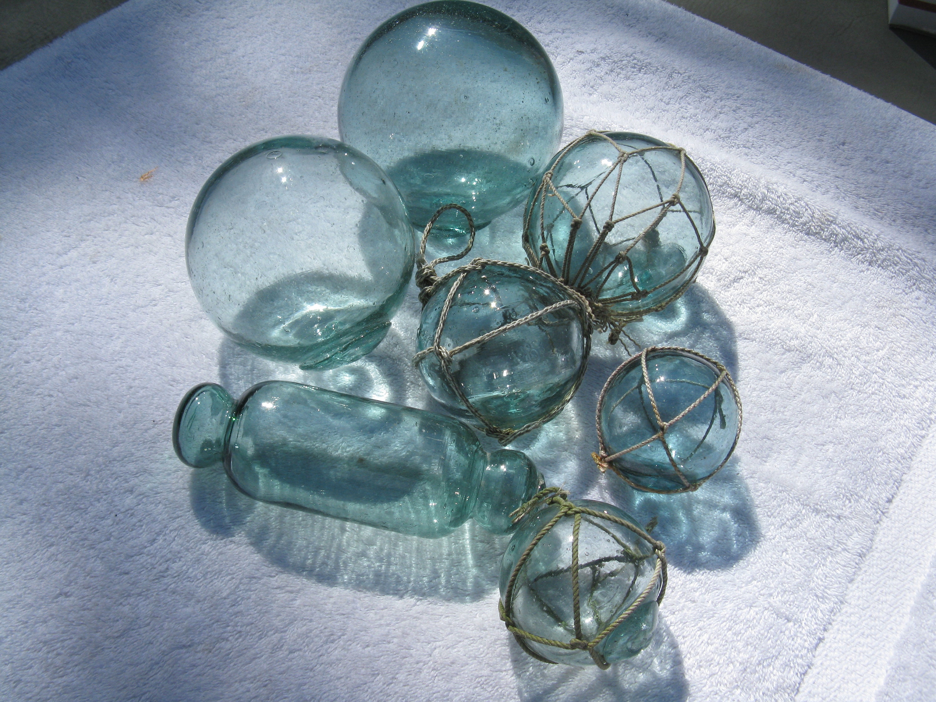 Starter Group of 7 Japanese Glass Fishing Floats, 2.55 Glass Floats, Starter  Kit, Beach House Decor 