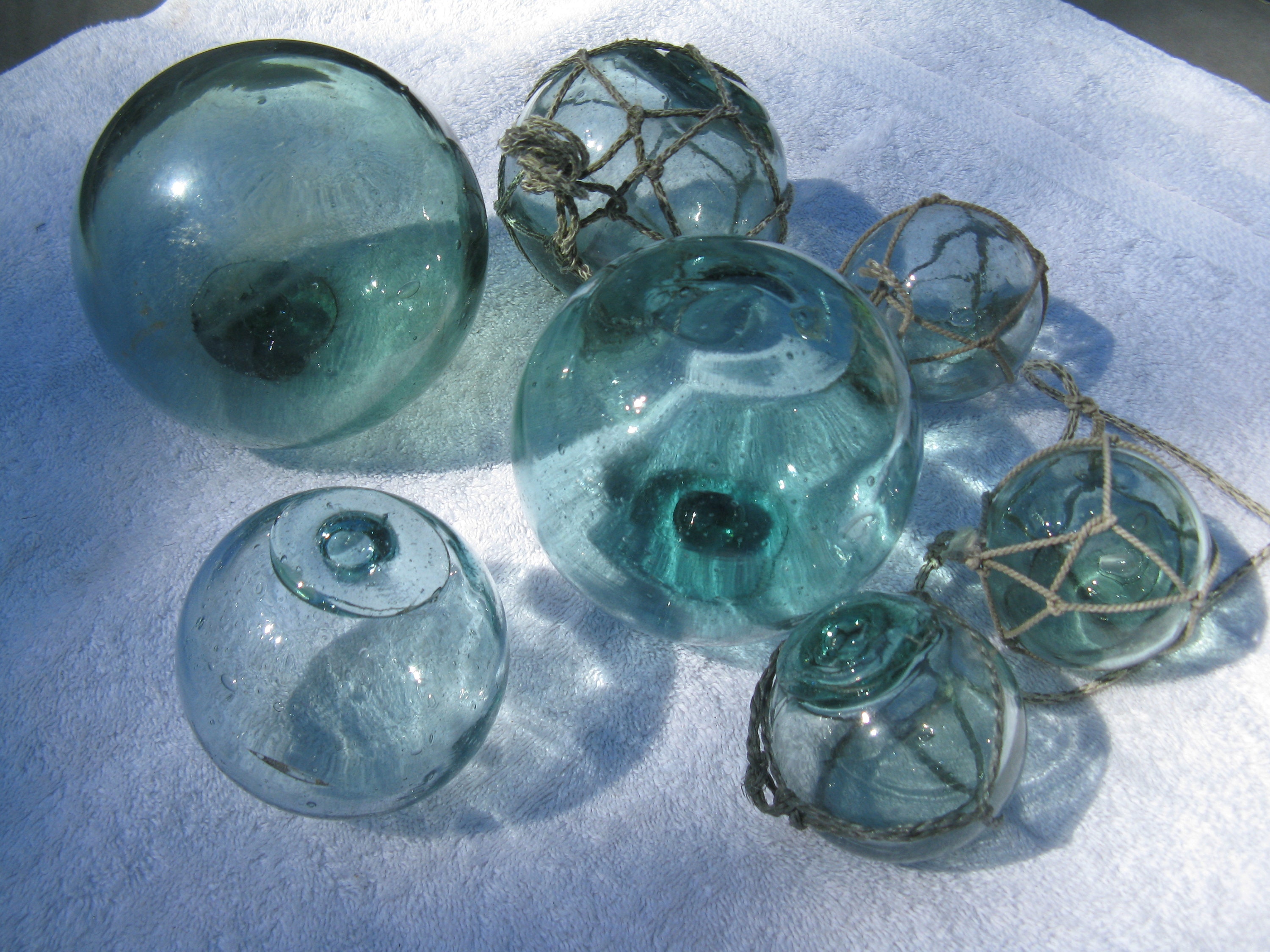 Starter Group of 7 Japanese Glass Fishing Floats, 2.54 Glass Floats,  Starter Kit, Beach House Decor -  Canada