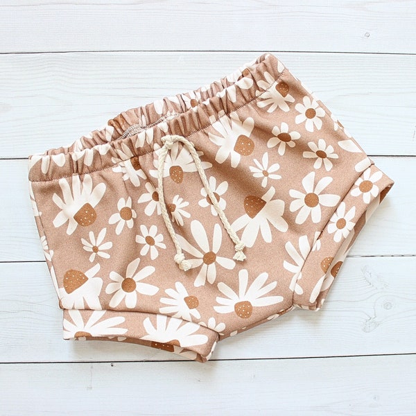 Organic Baby Shorts in Daisy Floral in Sandal, Baby Girl Shorties, Baby Floral Shorties, Toddler Shorties, Retro Baby Shorts, Baby gift