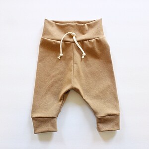Baby Pants in Caramel Jersey, Baby Joggers, Baby Girl/BoyPants, Fall Baby Pants, New Born Gift, Gender Neutral, Baby Basics