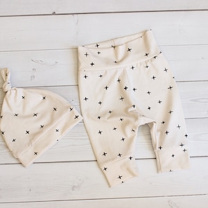 Last one// newborn leggings//Baby Pants in Crosses on Cream, Newborn Gift, Baby Knot Hat , Baby Joggers, Baby Girl/Boy Pants, Gender Neutral