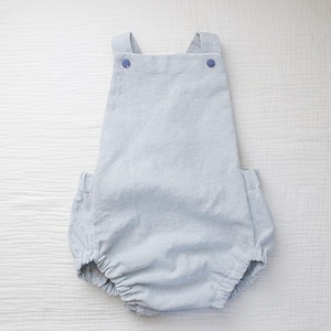 Maat 2T//linnen blauwe romper voor baby. Handgemaakte romper. Rompertje voor babyjongen. Klassieke korte babyromper. Babycadeau. Vintage romper. Peuterromper