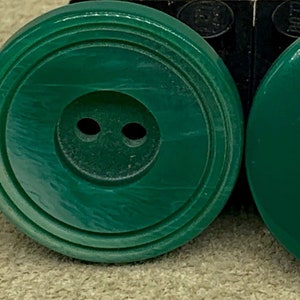 6 Vintage 2 Hole Buttons,  Size 36 (7/8&quot;), Variegated Green  Buttons