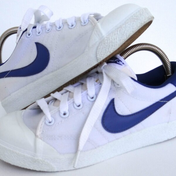 Vintage 1980's NIKE Sneakers Women's 7.5 US 5.5 UK