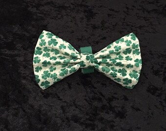 Shamrock Dog Bow Tie, St. Patrick's Day Dog Bow Tie, Shamrock Pet Bowtie, St. Patrick's Day Neckwear