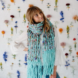 Knitting Pattern // Knit Scarf Pattern, Knitting Patterns for Women, Easy Knitting Patterns, Knit Tassel Scarf Pattern, Handspun Knit Scarf