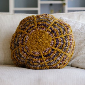 The Sunburst Pillow Pattern ~ Simple and Easy Knitting Pattern ~ Bulky Handspun Yarn Pillow Pattern