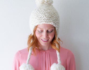 PATTERN // Knit Hat Pattern ~ Easy Knitting Pattern, Knitting Patterns for Women, Knit Beanie Pattern, Pom Pom Hat Pattern, Bulky Yarns