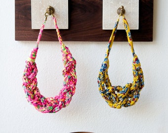 Wildflower Sailor Necklace Knitting Pattern ~ Easy, beginner knitter level!