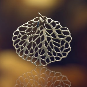 Sterling Silver Sea Fan Round Pendant