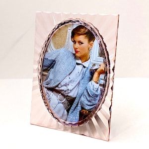 Vintage 80s Transparent Pink Resin Frame with an Oval Opening. Soft Pastel 3.5 x 5” Resin Photo Frame