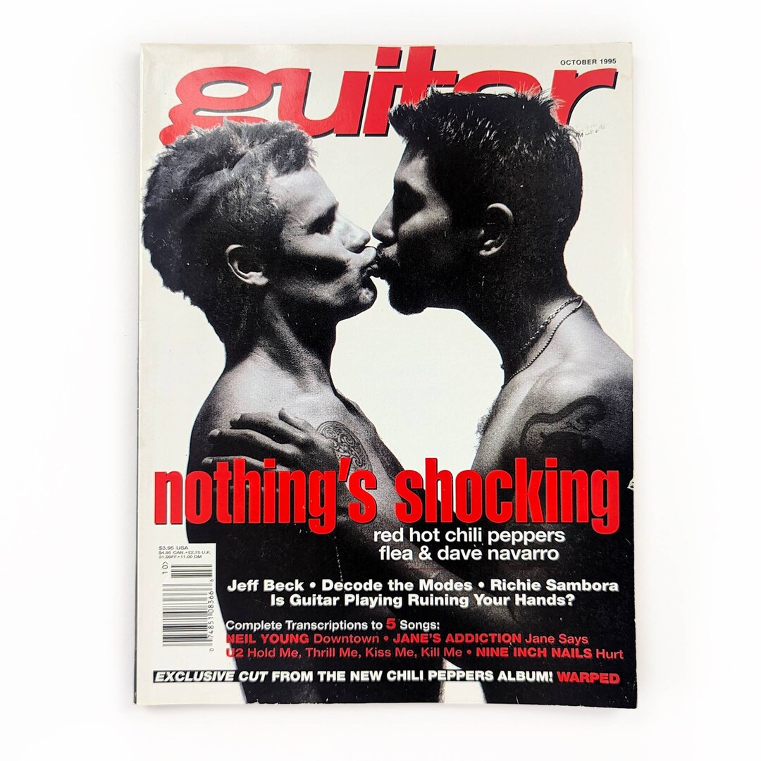 Guitar Magazine October 1995 Red Hot Chili Peppers Flea and Dave