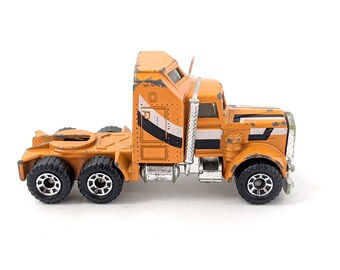 1981 Matchbox Kenworth Aerodyne Truck Made in Macau S=1-100