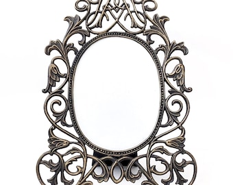 Vintage Hollywood Regency Style Bronze Tone Frame, Ornate Oval 5x7