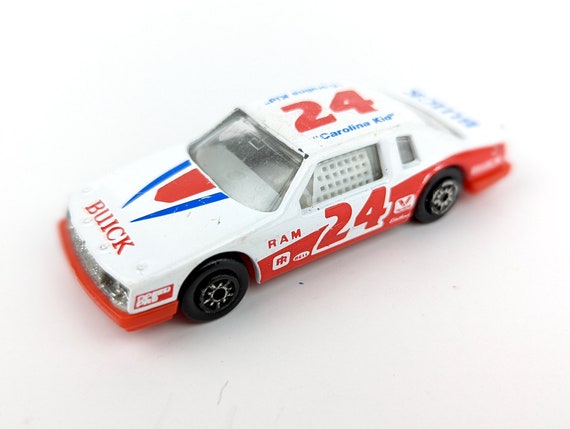 RARE NASCAR Jeff Gordon #24 Scale 1:24/ Winners Circle
