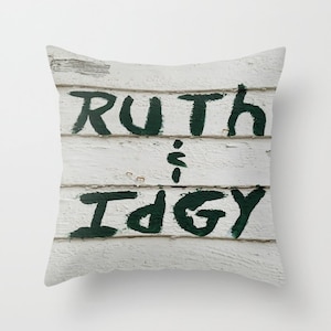 Ruth and Idgy Pillow Cover, Ruth and Idgie, Fried Green Tomatoes, Best Friends Gift, Girlfriends Gift, Lesbian Gift, LGBT Gift, Pride Gift,
