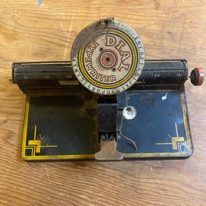 Kids Dial typewriter