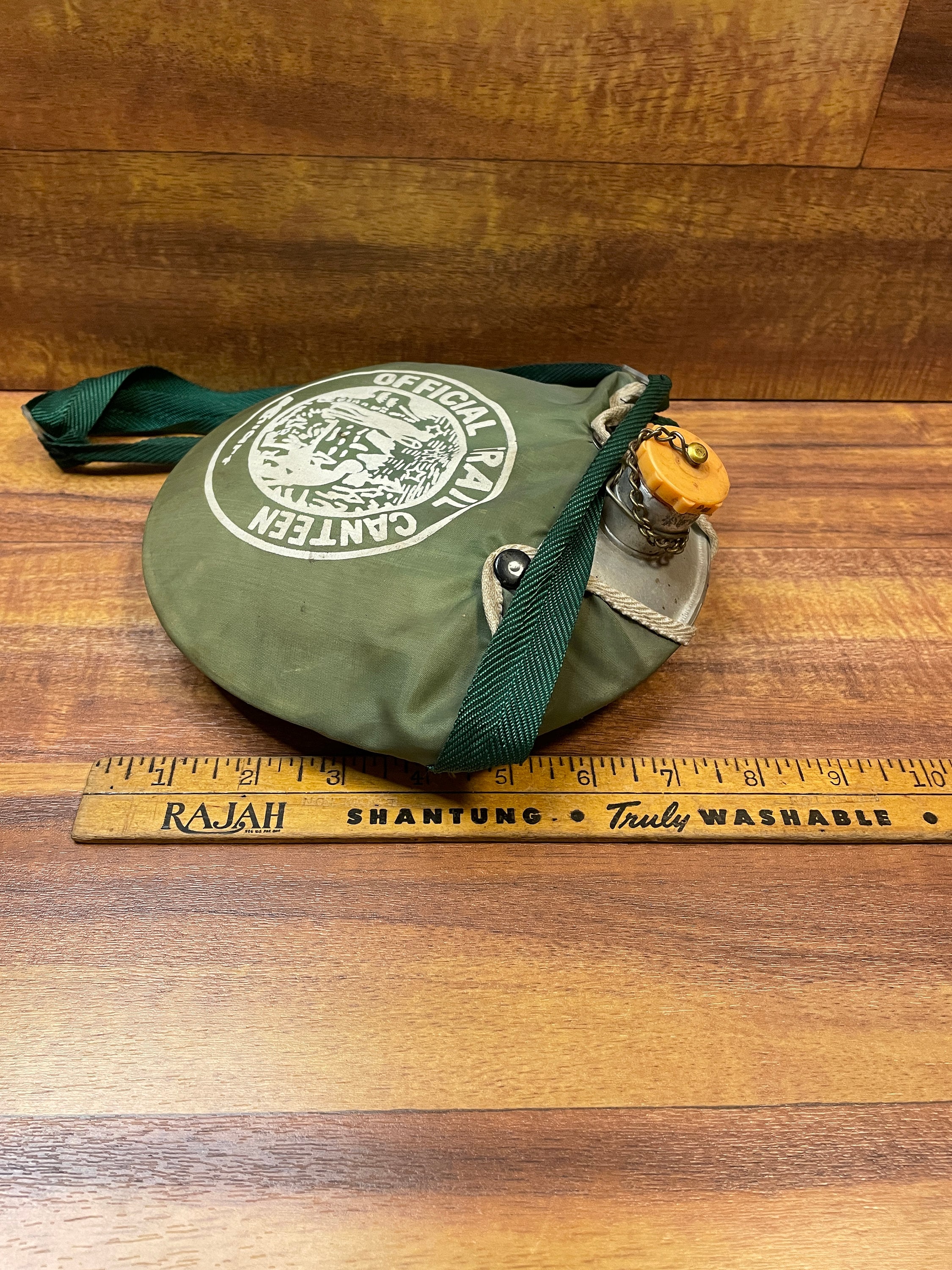 Canteen Aluminum Official Trail Canteen Green Fabric Carrying Case