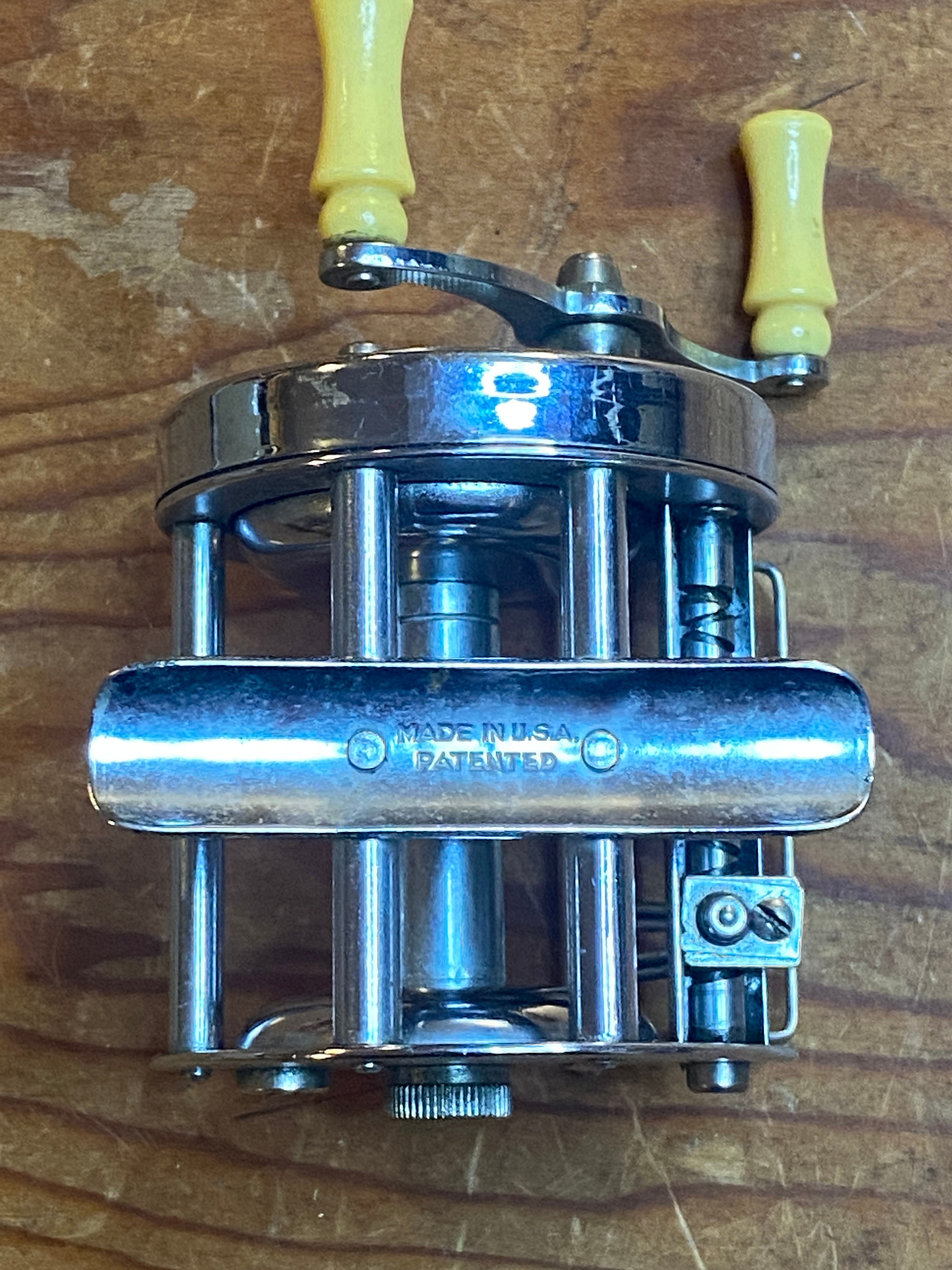 south bend No.300 model Dカスタム South Bend No 300 Model D Bait Casting Reel - Etsy Canada