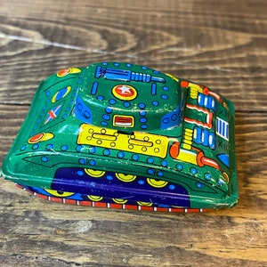 Small Japanese Tank Tin Toy image 4