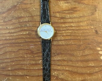 Retro watch with black leather wristband