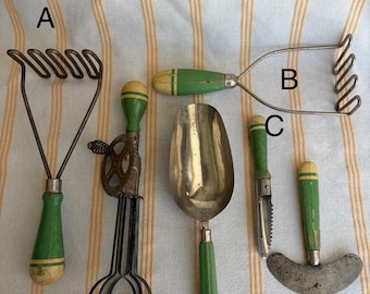 Vintage Green Handled Kitchen Utensils – 1940s–1950s Wooden Handles (Sold Separately)