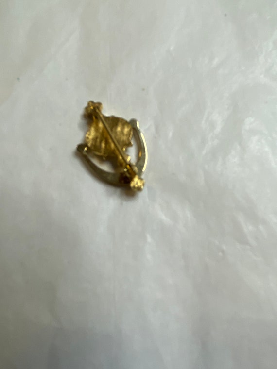 Avon Gold Doorknocker Pin - image 2