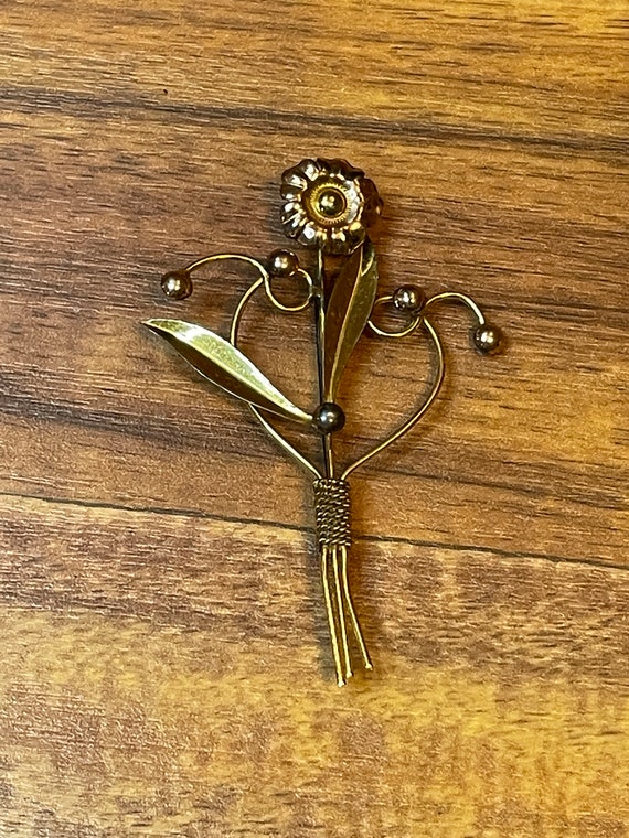 Gold Flower Bouquet Brooch pin