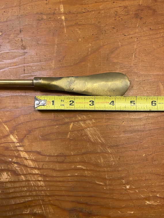 Long Brass Shoe Horn with Ship on one end - image 10