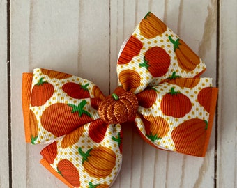 Sculptured Handmade Pumpkin Hair Clip; Hairbow; Hair Accessories; Girls hairbow Sculptured Handmade Pumpkin Hair Clip; Hairbow; Hair Accessories; Girls hairbow