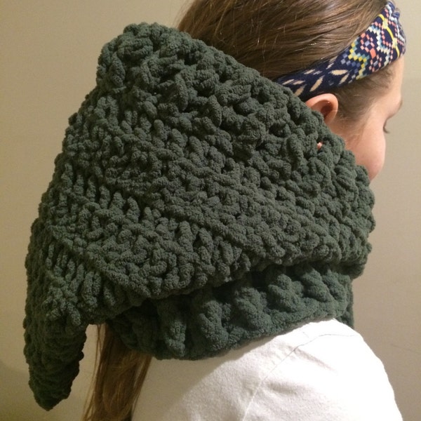 Crochet Pixie Hood in Forest Green